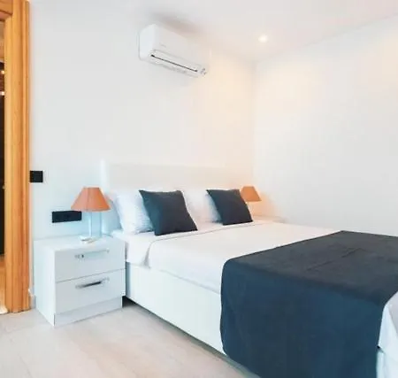 Abuyer Aparthotel